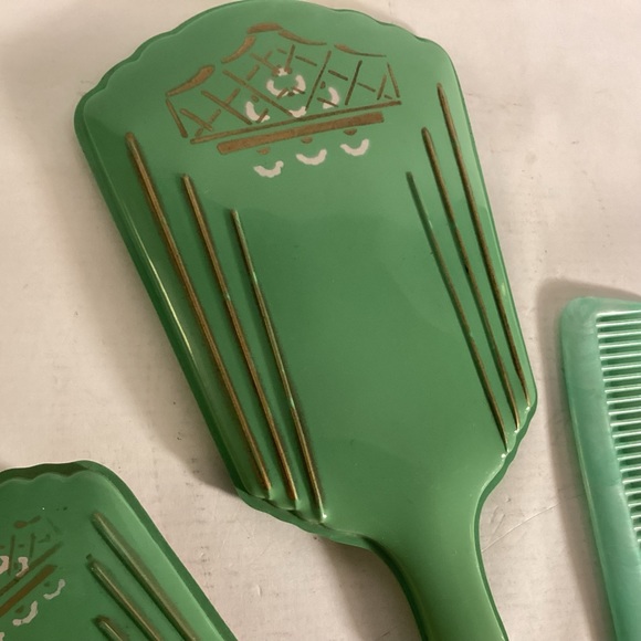 3piece colonial vanity set, brush, comb and mirror - Picture 6 of 7